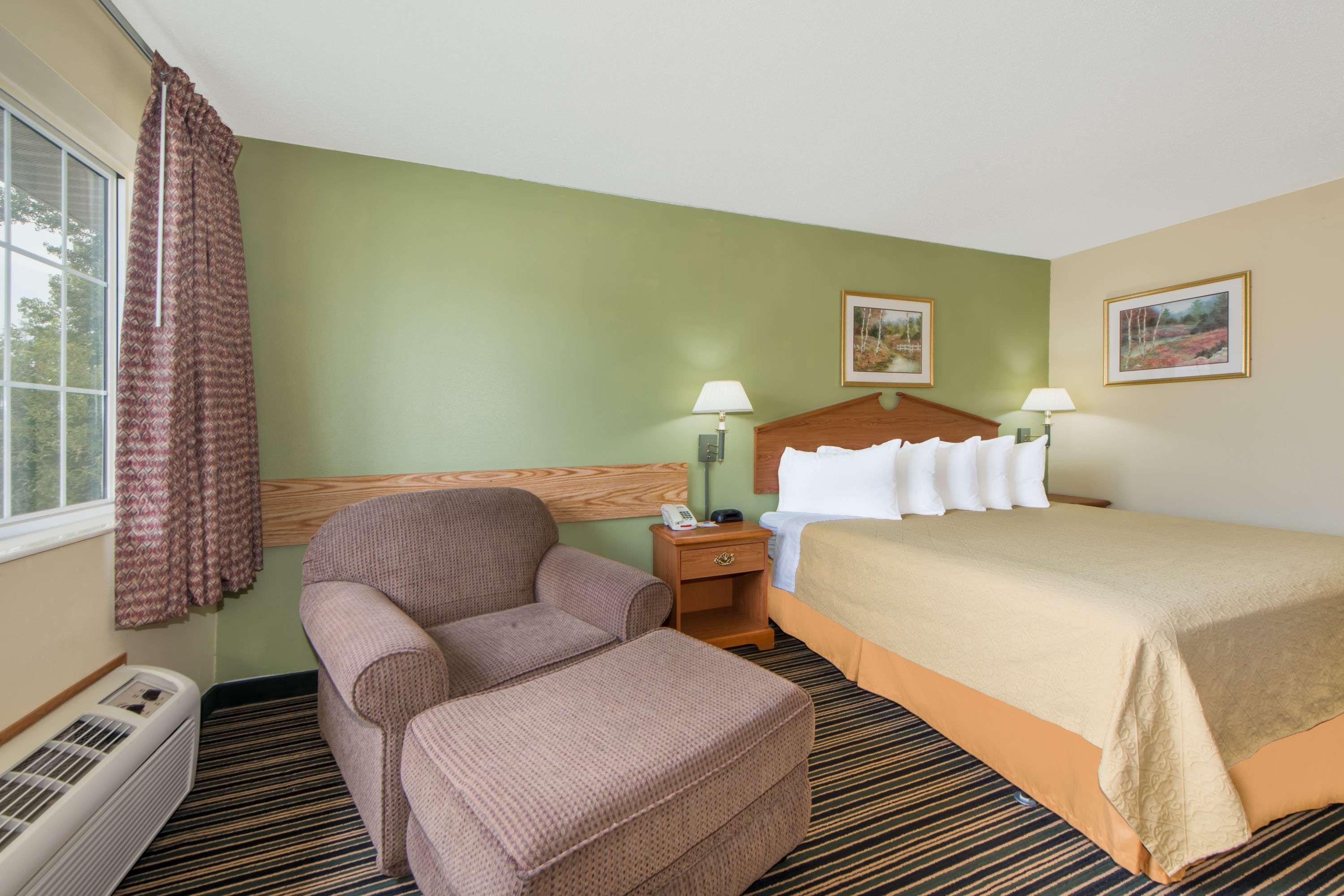 Days Inn By Wyndham Ottumwa Exteriér fotografie